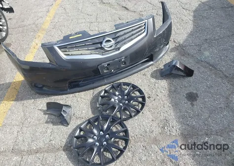 2011 Nissan Sentra 2.0S from USA, damaged, VIN 3N1AB6AP3BL681308